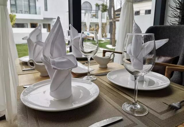 乌镇酒店前十排名，乌镇景区里面最好的酒店（乌镇首家微智能酒店）