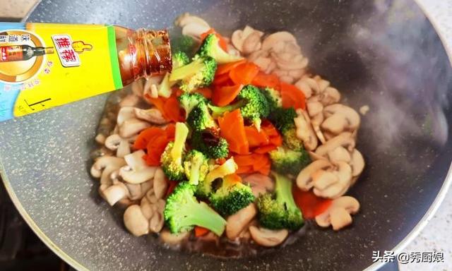 口蘑是什么蘑菇，口蘑是什么样子（老人孩子常吃好处多）