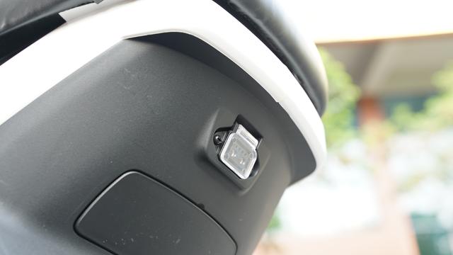 摇摆二轮滑板怎么玩，两轮滑板怎么玩（两千元档也能拥有全能选手）