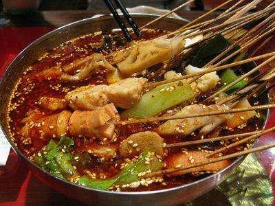 多春鱼的危害，多春鱼不去除内脏可以吃吗（中国最脏“四种街头小吃”至少一样你吃过）