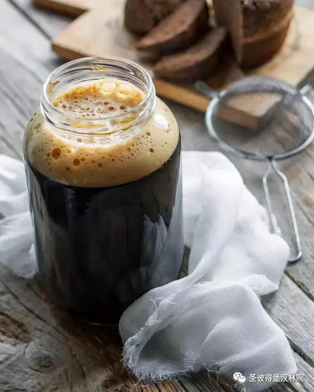 秋林格瓦斯含酒精吗，长期喝秋林格瓦斯对身体好吗（<请收下这份俄罗斯格瓦斯测评~>）