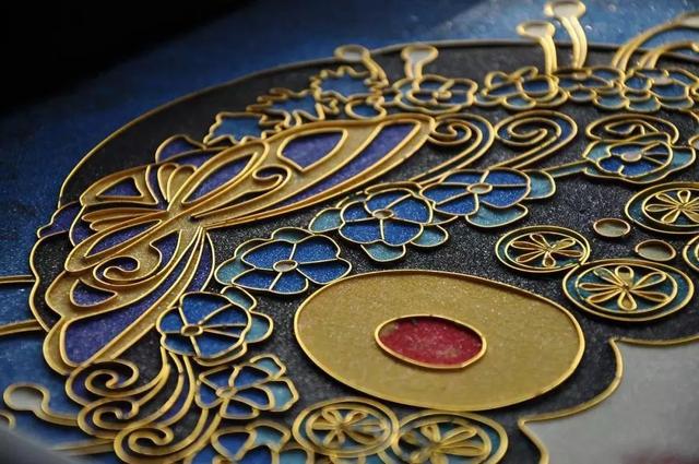 珐琅是什么,珐琅彩是什么工艺(珐琅:不是宝石,胜似宝石) 珐琅是什么,珐琅彩是什么工艺(珐琅:不是宝石,胜似宝石)