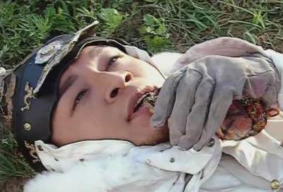 多尔衮怎么死的，历史上的多尔衮怎么死的（300多年后被揭开）