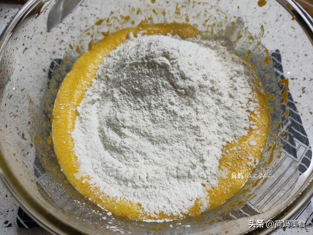 南瓜发糕怎么做，如何做南瓜发糕（教你在家做南瓜发糕）