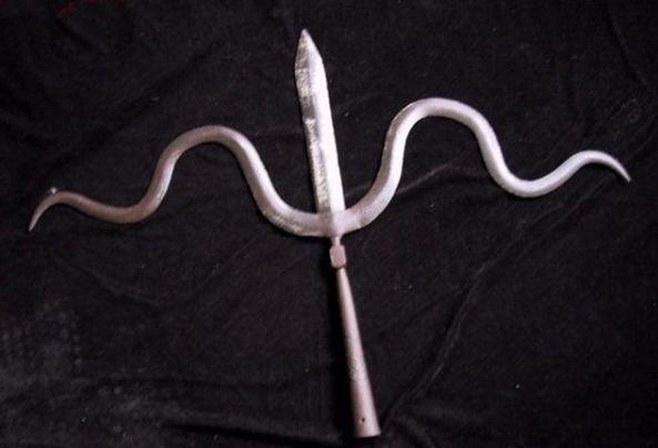 宇文成都的兵器，猪八戒和宇文成都的兵器