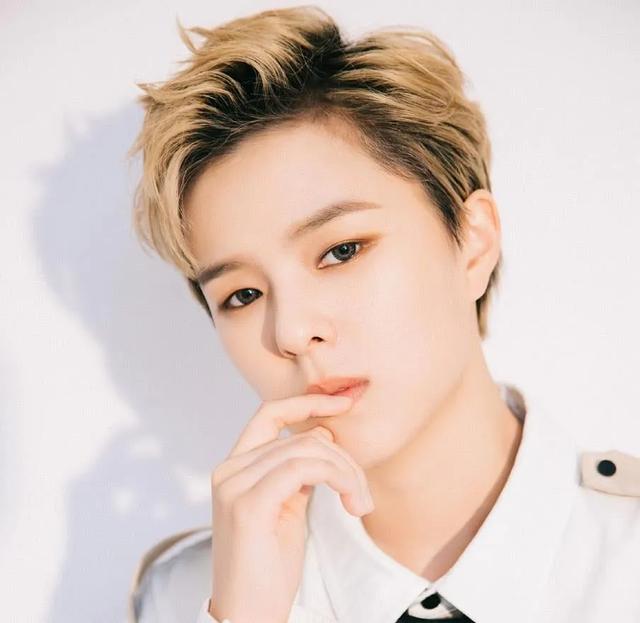 中性风是什么意思,中性风又叫什么(女生风格不被定义)