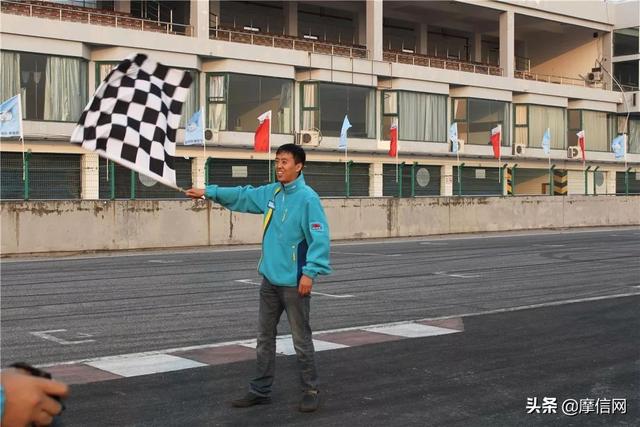 厦门铃木摩托车官网，厦门轻骑铃木摩托车官网（厦门铃木面面观系列报道<二>）