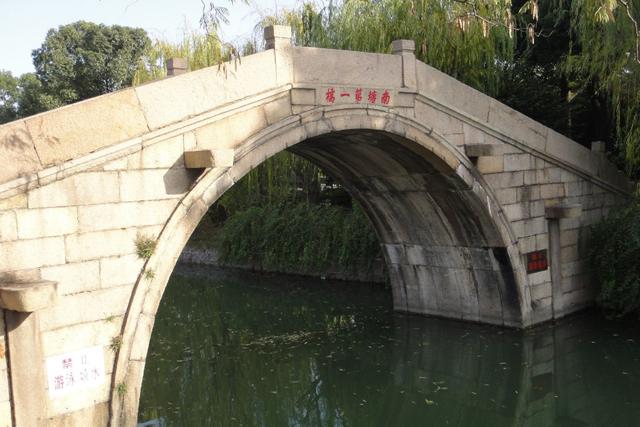 苏州园林资料，苏州林园的资料（上海一五星级公园）