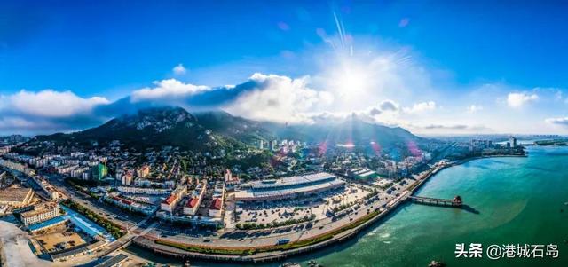 柒彩都市()，柒彩里美食城（徜徉在石岛初秋的那山那片海）