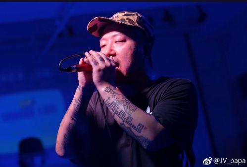 jv是什么意思，jv是什么意思呢（五届IronMic参赛的音乐流浪汉）