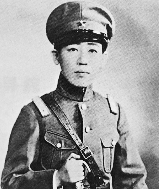 秋意浓和李香兰是同一首歌吗，吴国敬 李香兰（为何险些被当汉奸枪毙）