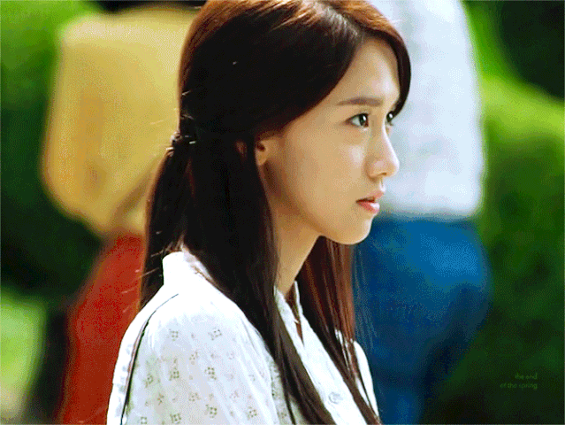 什么发型显脸小显年轻，适合瘦脸的发型（简单易打理的4款发型）