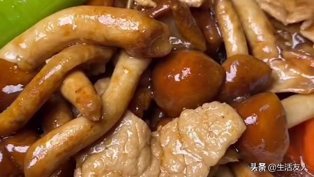 吃珍珠菇的好处，黑珍珠菇的作用和功效（我经常用它来炒肉，百吃不厌）