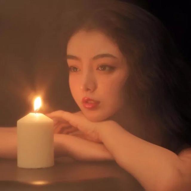 超拽霸气女生头像，女生头像霸气超拽 ᴮᵉ ⁿᵉⁱᵗʰᵉʳ ᵍᵉⁿᵗˡᵉ ⁿᵒʳ ⁱⁿᵈⁱᶠᶠᵉʳᵉⁿᵗ.微信（什么事都可以努力）