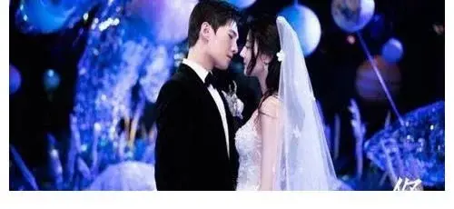 杨洋迪丽热巴公布恋情（酒店约会不避嫌恋爱疑实锤）