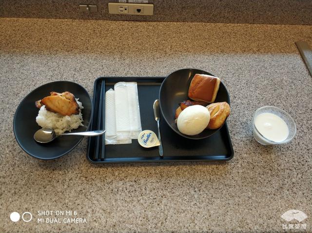 国航最高级别什么卡，国航白金卡什么级别（经济舱也能享受贵宾室、提前选座等权益）