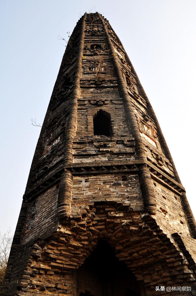 比萨斜塔建筑欣赏，掩藏于九峰十二山的“上海比萨斜塔”