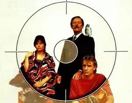 电影狂野目标插曲，狂野目标的插曲（却因长得太美被杀手囚在家中）