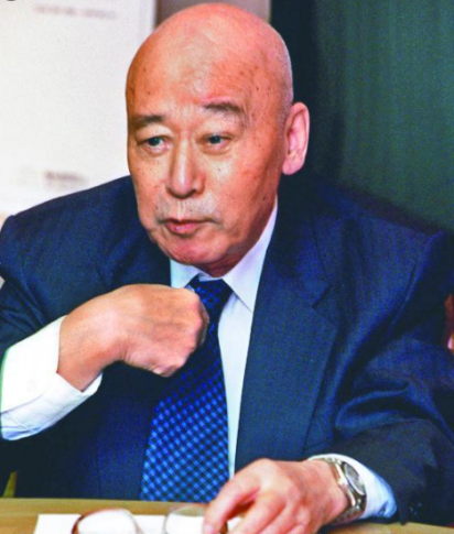 向周星驰讨7000万不成，突嫁65岁富三代，她可不是拜金女