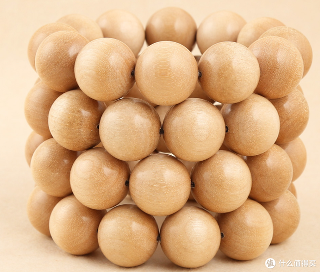 乌木手串怎么辨别真假，乌木手串真假鉴别（万物皆可盘：万字长文）