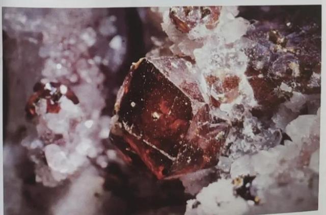 硫化物的颜色，金属硫化物的颜色（常见矿物的识别-2）