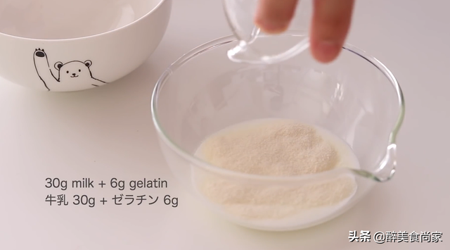 自制可爱生日蛋糕教程，简单自制生日蛋糕（心意爆棚的礼物）