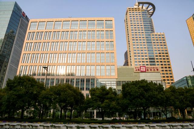 利物浦大学一年费用，利物浦大学留学一年费用多少（家里没王位继承谨慎报考）