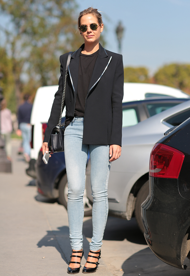 200斤女胖子如何穿衣搭配，200斤胖女孩的穿搭（200斤身材穿西装长裙真显瘦）