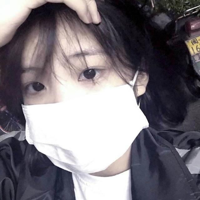 怀着爱意，带着虔诚，保持温柔，追逐星星，怀着爱意 带着虔诚 保持温柔 追逐星星（追逐星星.图片）