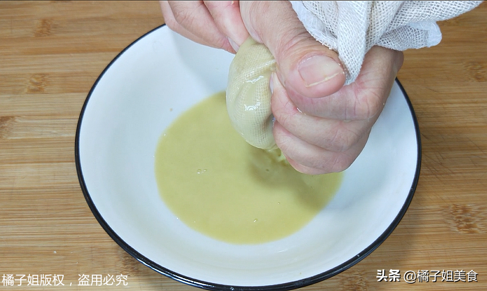 图片[2]-【姜撞奶】做法步骤图 在家5元能做一碗 做法简单-起舞食谱网
