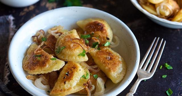 饺子的形状有哪些，饺子的包法（全球20多种饺子颠覆想象）