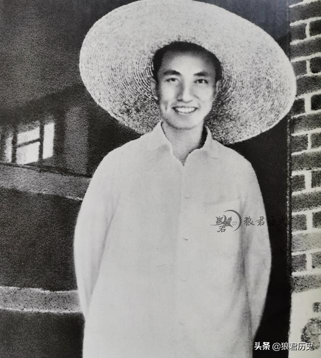 55年毛主席首次接见华国锋，毛主席：你（华国锋）是我的父母官