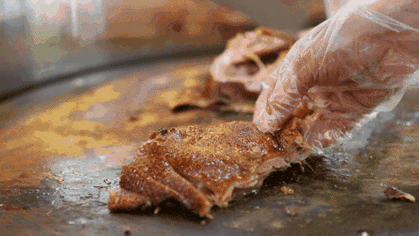 潮州美食之卤鹅老鹅头，一个鹅头价值上千元