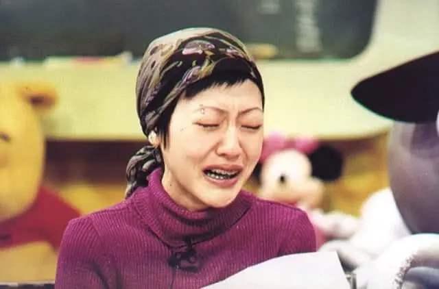 黄子佼曾宝仪分手原因，黄子佼跟曾宝仪在一起几年（小S和曾宝仪的恩怨）