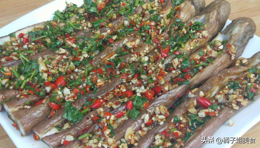 【香辣蒸茄子】做法步驟圖  懶人必備 口感鮮美一嘗難忘-起舞食譜網(wǎng)