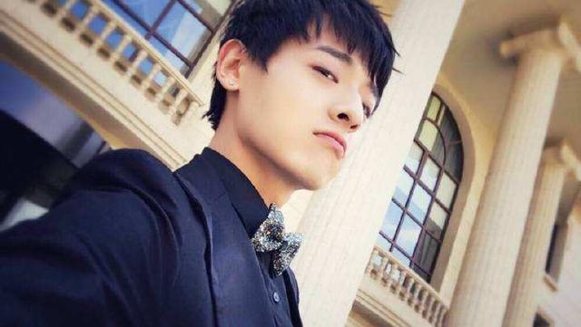 中国真的有云顶天宫吗，闷油瓶就是万奴王（《云顶天宫》分为上下两部）