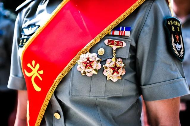 梦见军队是什么意思，梦到在部队是什么意思（这9个“知识点”请收好）