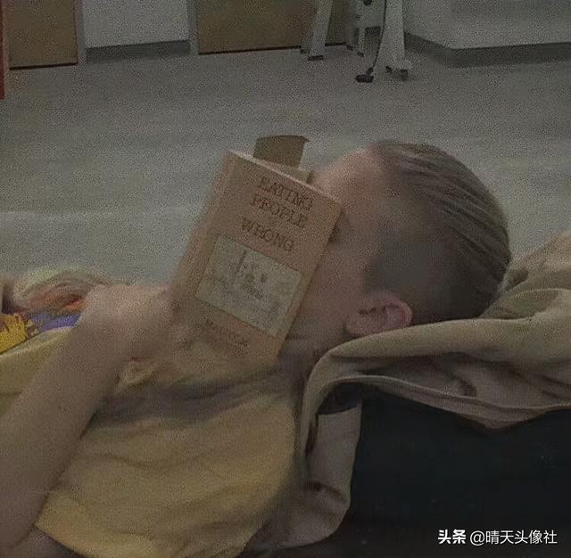 ［女头合集］心怀浪漫宇宙，微信头像，［女头合集］心怀浪漫宇宙，也珍惜人间日常。（头像 ， 心怀浪漫宇宙）