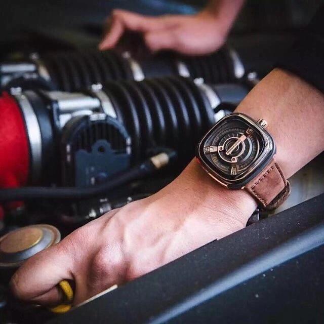 七个星期五手表，七个星期五SF一V2/01手表怎么看时间（七个星期五品牌型号最全分析）