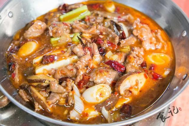 河南老式炒面的制作方法，河南老式炒面做法视频（别问了，襄阳真的没什么好吃的）