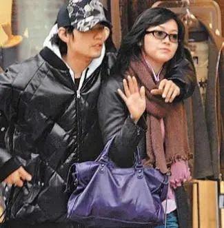 侯佩岑怎么读，上面一个山下面一个今怎么读（周杰伦与侯佩岑一见钟情）