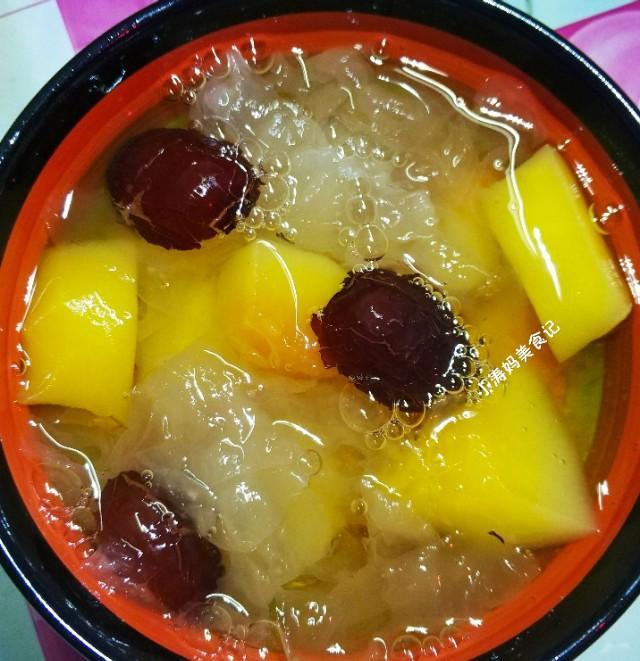 木瓜糖水的做法大全及其功效，木瓜可以做什么糖水（三步教你做一道养颜汤）