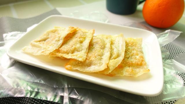 剩的馄钝皮可以做什么美食，剩的馄钝皮可以做什么美食呢（用剩下的馄饨皮别扔）