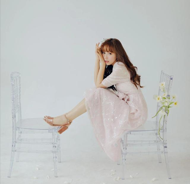 谭湘君♡，微信头像，谭湘君♡（四川美女谭湘君）