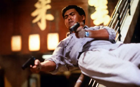 周润发个人详细简历，周润发个人资料（“香港之子”被拉下神坛）