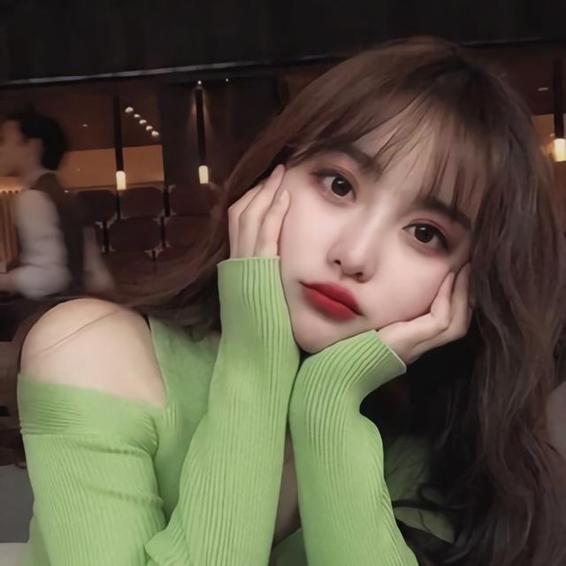 女生真人版头像，真人女生头像微信（一些甜美又有仙气的真人女生头像）