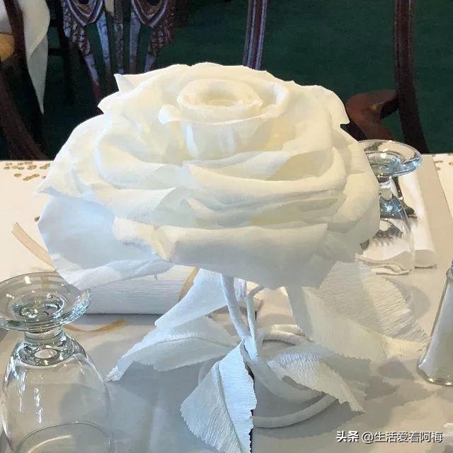 diy玫瑰花的做法，diy玫瑰花的做法简单（用纸藤DIY了一束玫瑰花送自己）