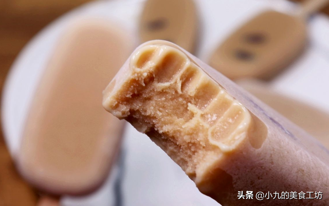 牛奶雪糕做法家庭自制简单，自制牛奶雪糕做法（爱吃雪糕一定要收藏）