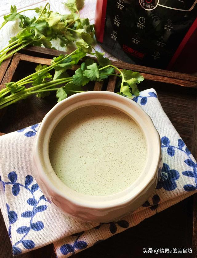 男人喝鲫鱼汤的好处，男人吃鲫鱼有什么好处和功效（补钙补身营养高）