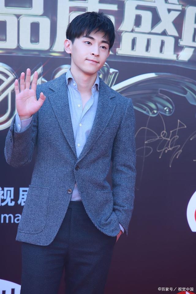 《极限挑战第六季》有哪些成员，极限挑战第六季有哪些嘉宾（极限挑战第六季，邓伦表现如何）